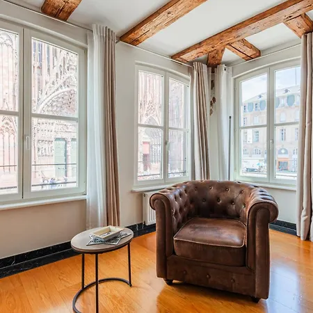 La Place De La Cathédrale - Superbe Appt Face à La Cathédrale *